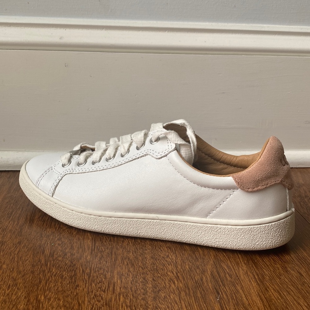 Ugg White Leather Tennis Sneakers size 8 - brand new